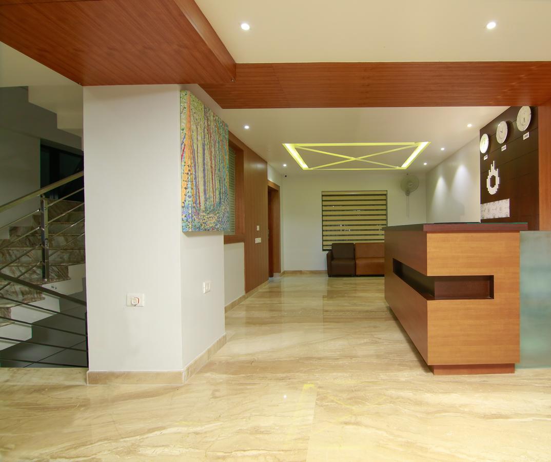 Orionis Kannur Bagian luar foto
